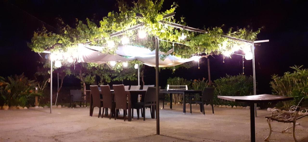 Dimora Il Camaleonte Apartments In Nature With Pool Civitavecchia Bagian luar foto